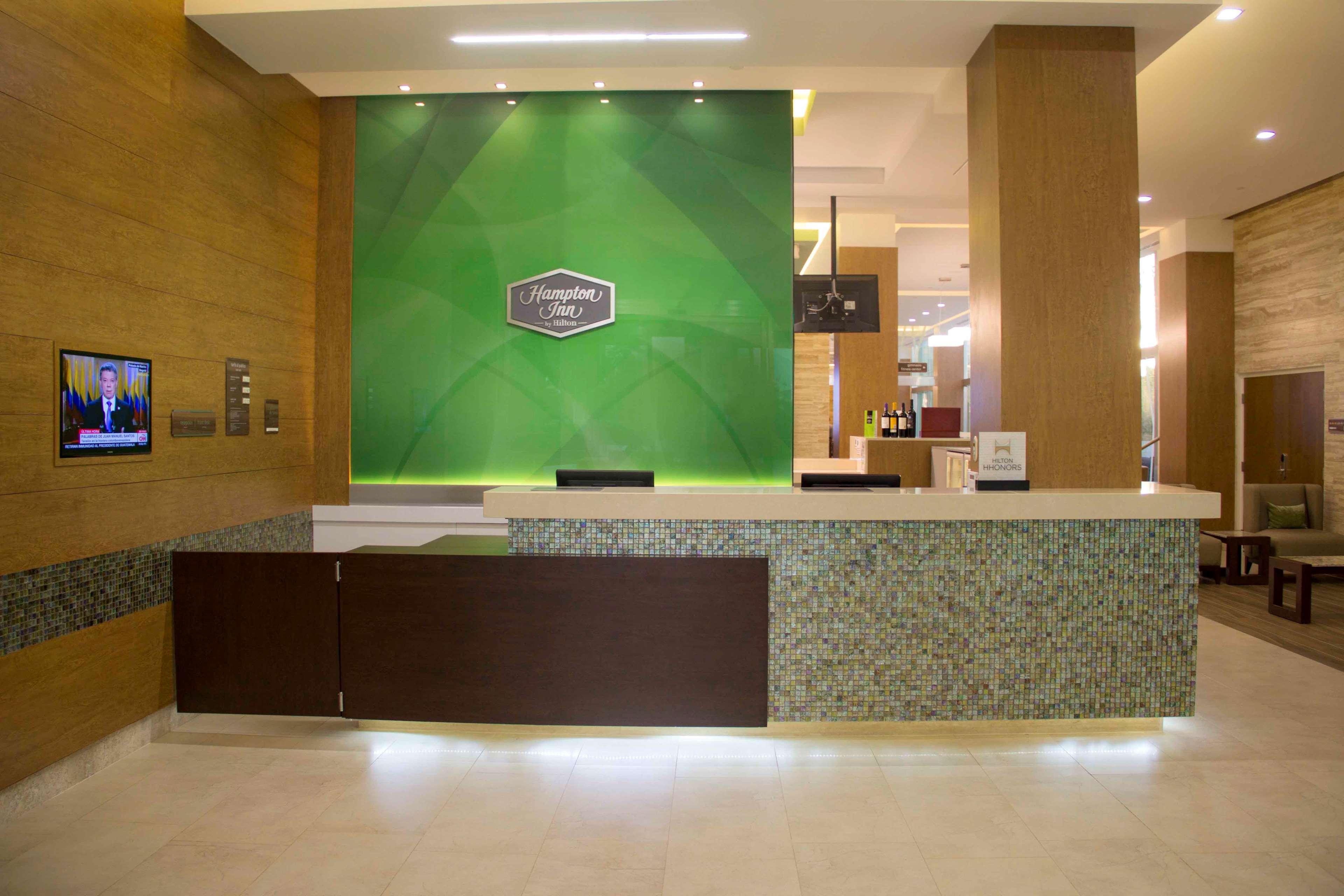 Hampton By Hilton 3*