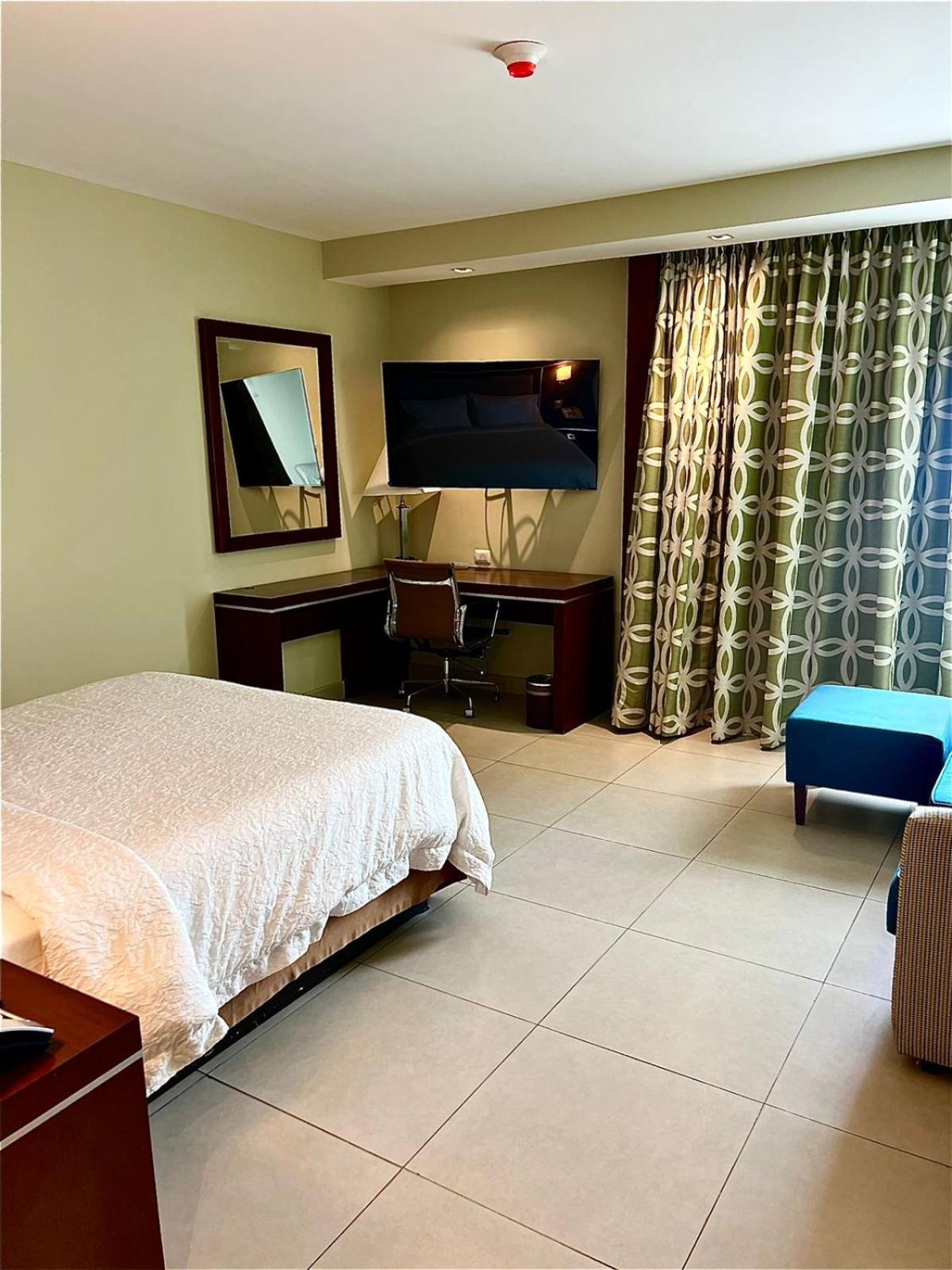 Hampton By Hilton Hotel